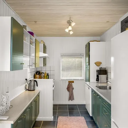 Ruka - 600m From The Sea By Interhome *