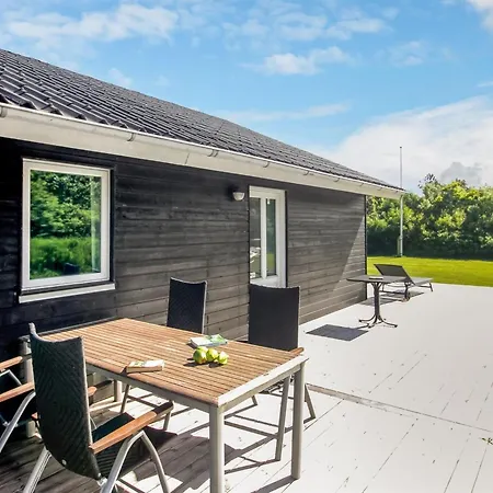 Feriehus Ruka - 600m From The Sea By Interhome *